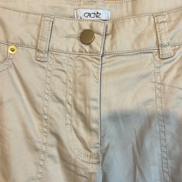 Khaki pants - Picture 2 of 7